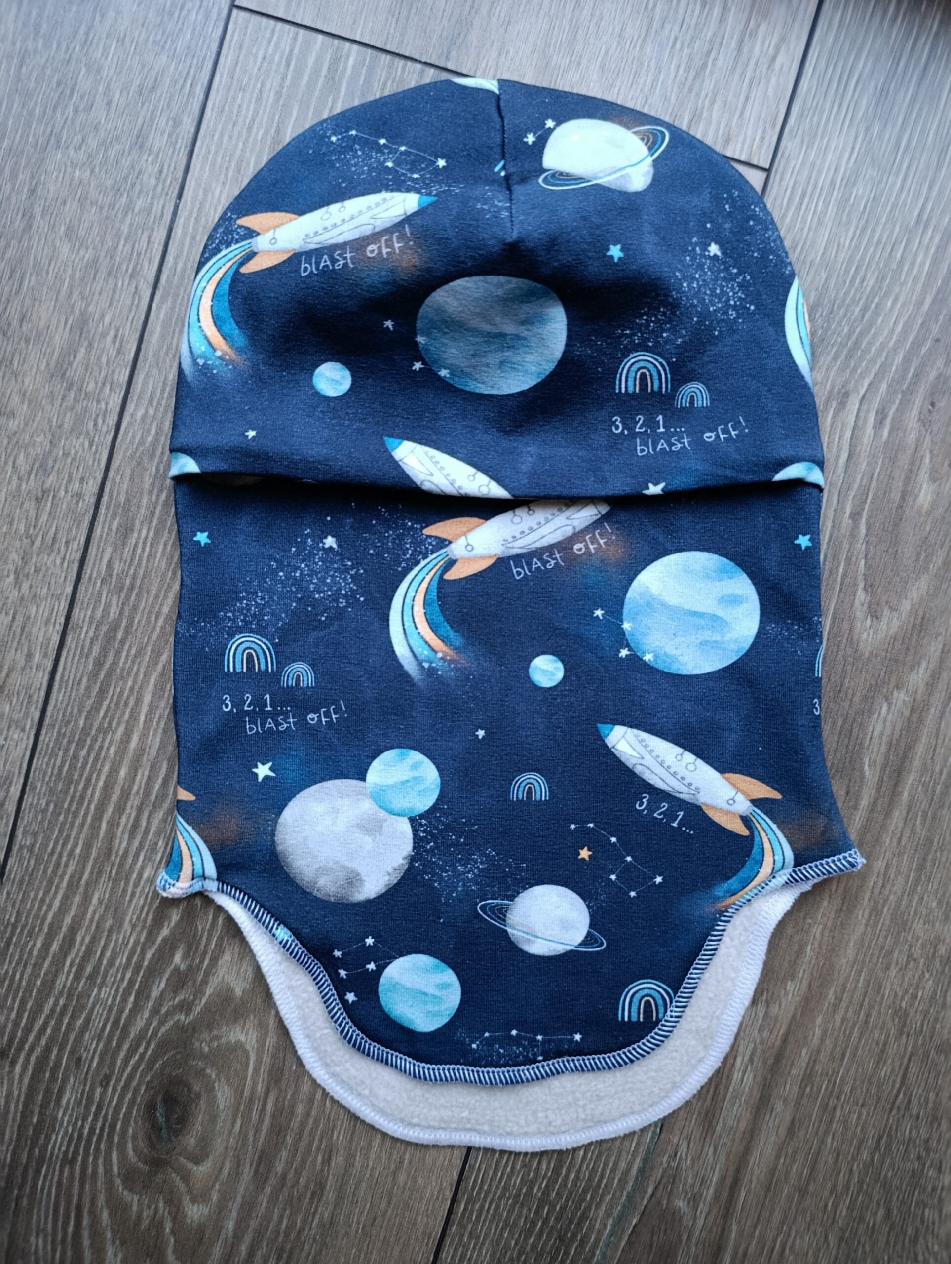 talvine tuukrimüts galaktika galaktika tuukrimüts